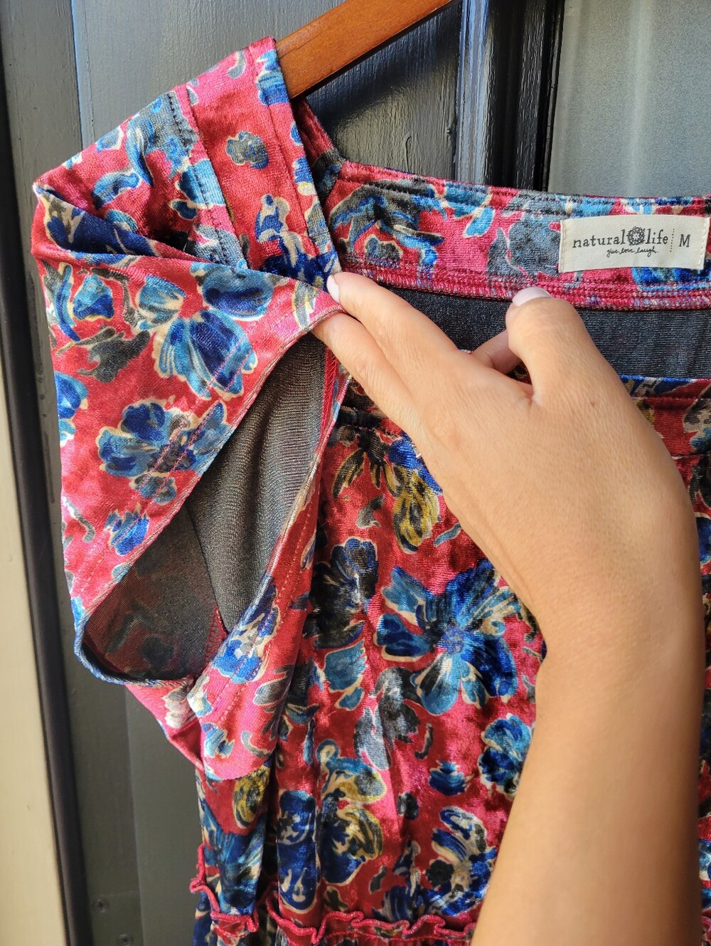 Natural Life Berkley Velvet Maxi Women's Dress Size M Red Blue Pattern Floral - Picture 5 of 15